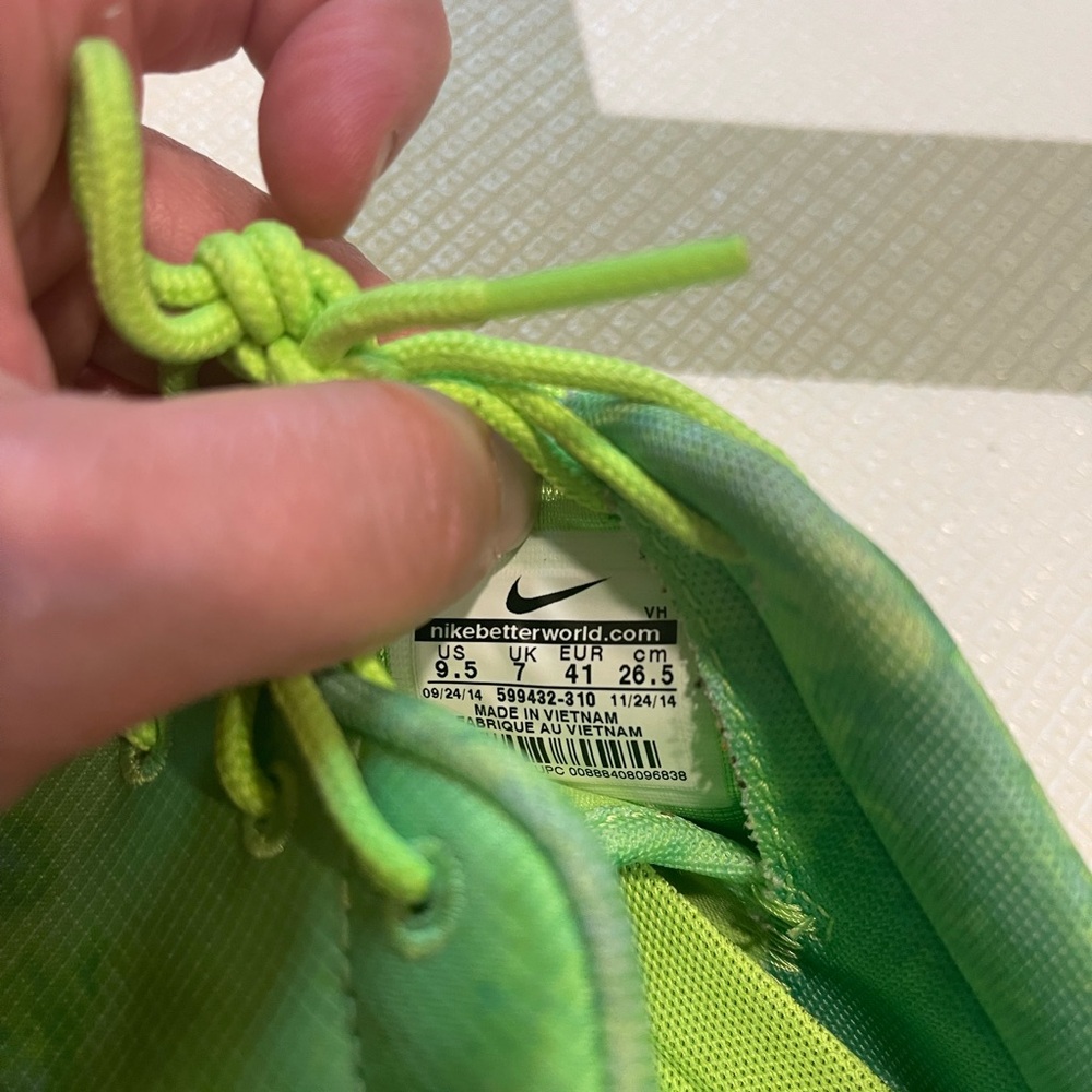 Nike Rosche Shoes - image 3